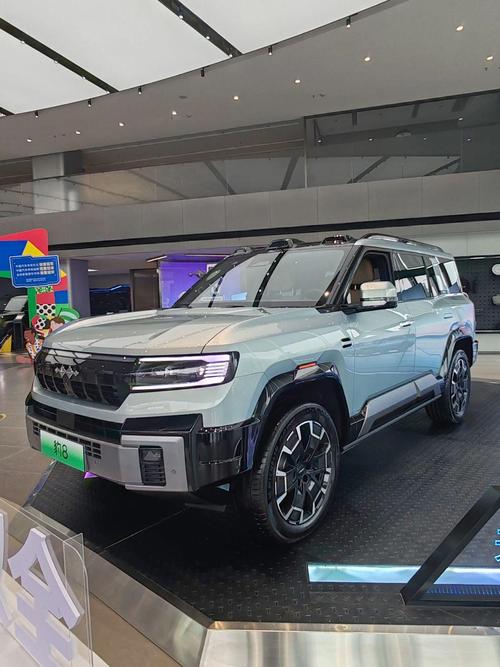 重庆忠县利旺恒企业管理咨询比亚迪方程豹硬派越野的爆款，英菲尼迪35周年与你共成长